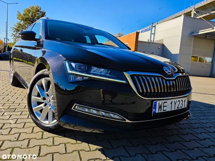Skoda Superb 2020 photo 2