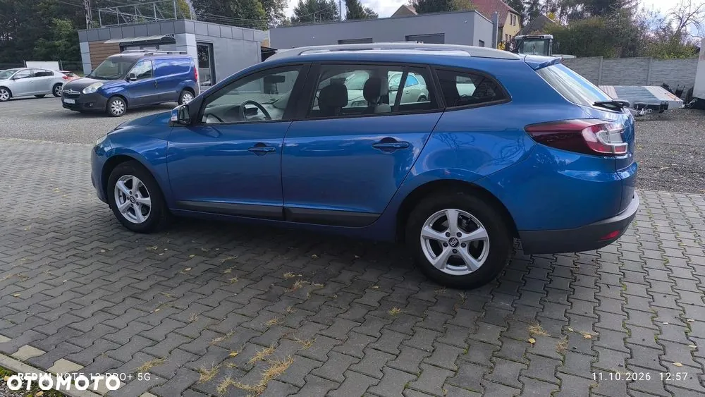 Renault Megane 2010 photo 5