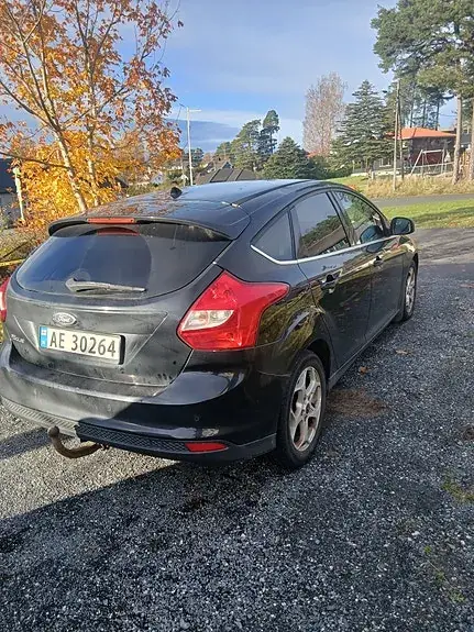 Ford Focus 2011 photo 2