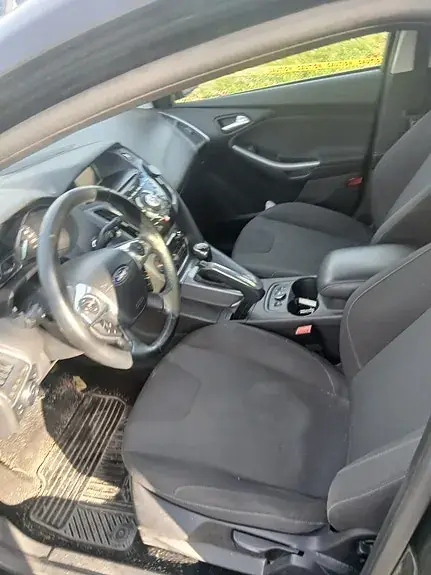 Ford Focus 2011 photo 4