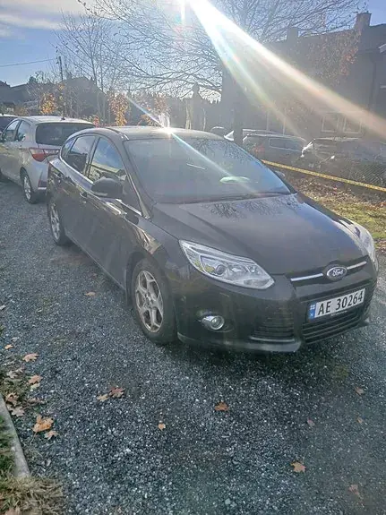 Ford Focus 2011 photo 3