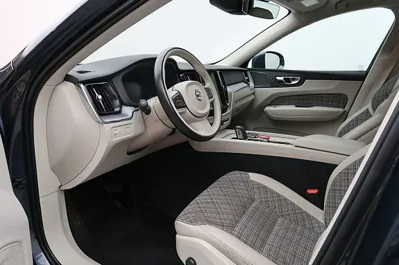 Volvo Xc60 2021 photo 4