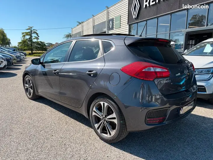 Kia Ceed 2016 photo 3