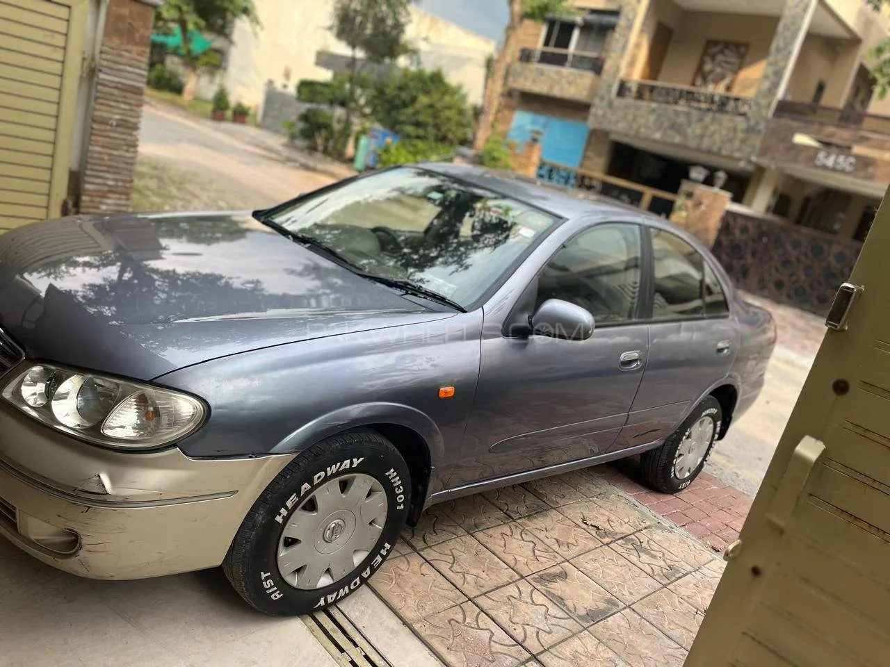 Nissan Sunny