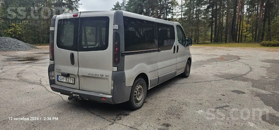 Opel Vivaro 2003 photo 3