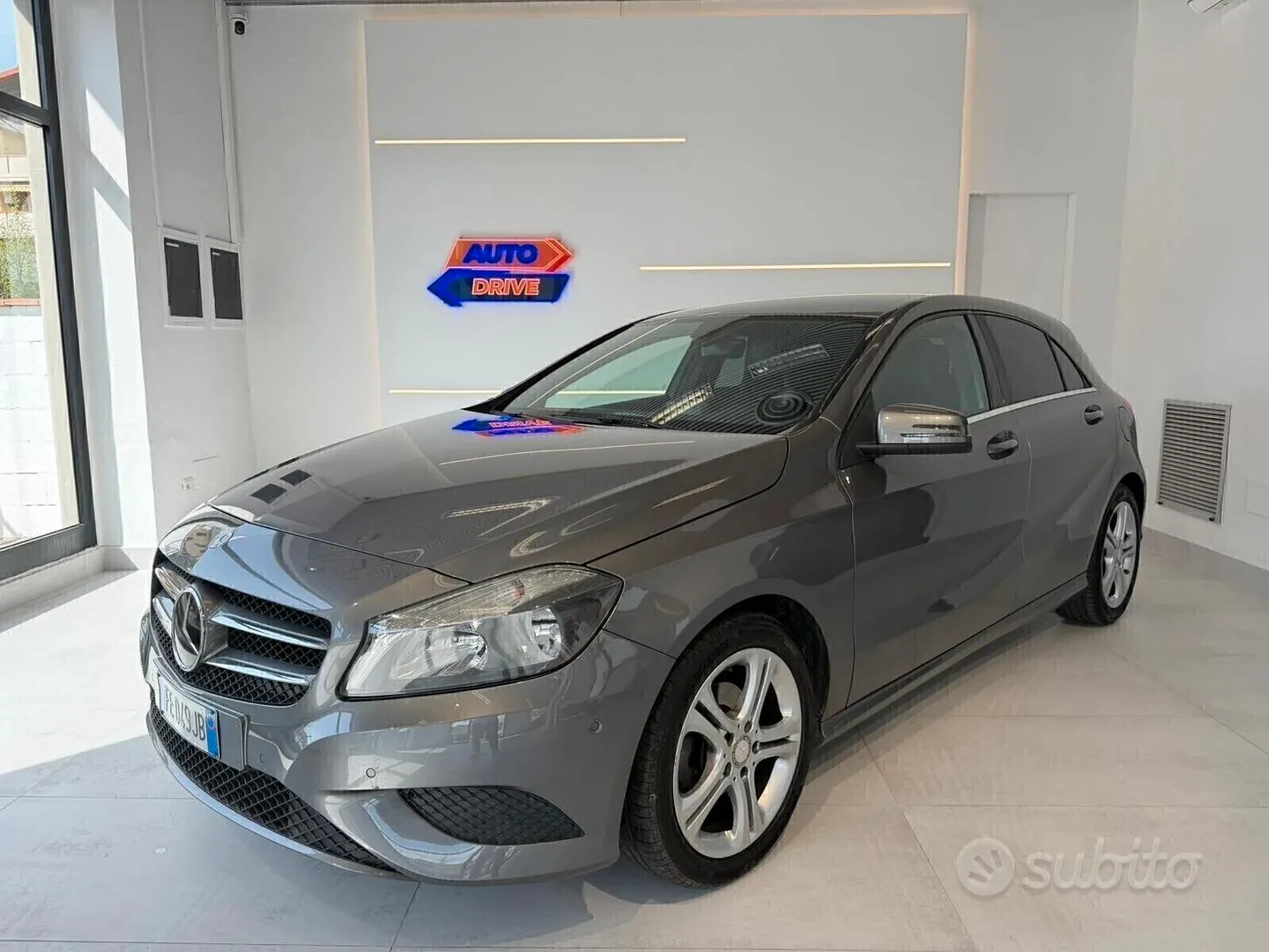 Mercedes-Benz A 180