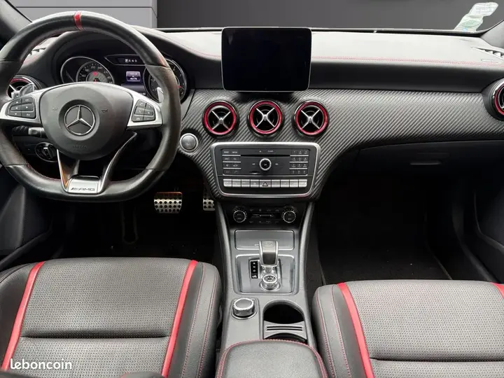 Mercedes-Benz A-Class 2017 photo 2