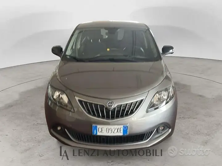 Lancia Ypsilon 2021 photo 3