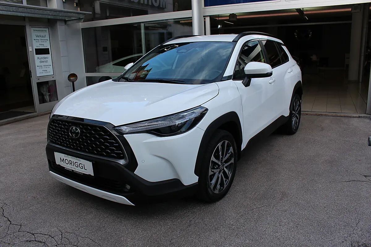 Toyota Corolla Cross 2024 photo 2