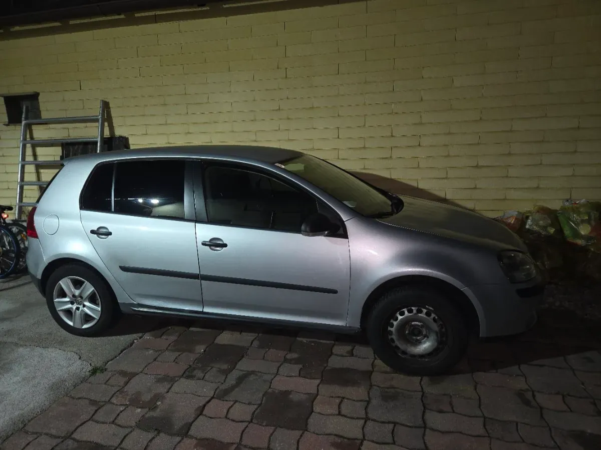 Volkswagen Golf 2007 photo 2