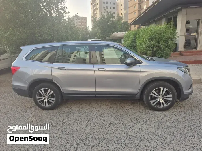 Honda Pilot 2018 photo 2