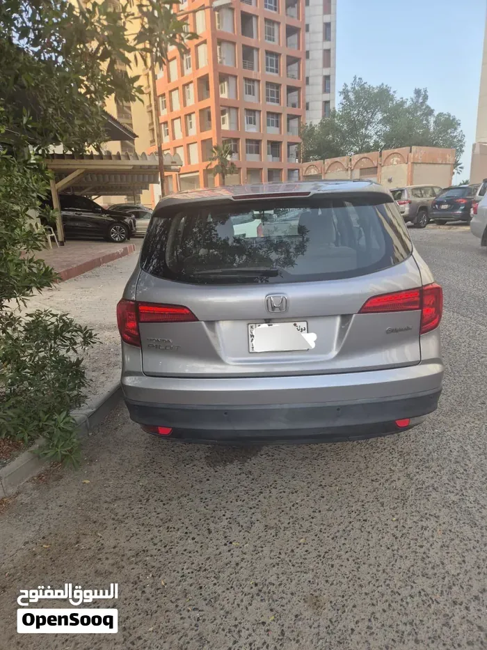 Honda Pilot 2018 photo 3