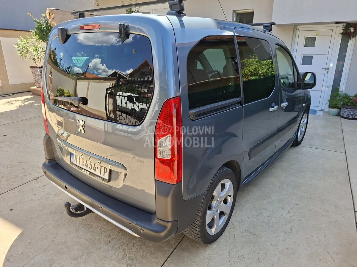 Peugeot Partner 2010 photo 4