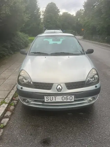 Renault Clio 2002 photo 4