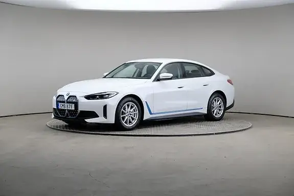 BMW I4