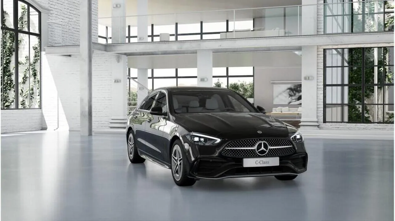 Mercedes-Benz C-Class photo 2