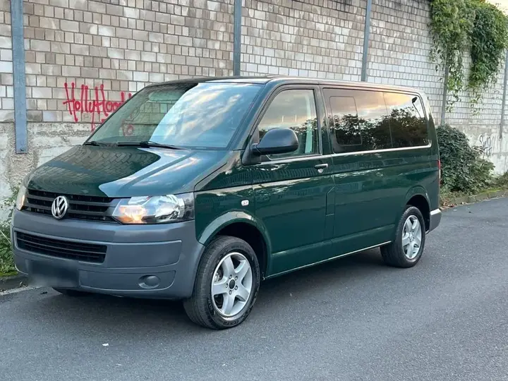 Volkswagen T5