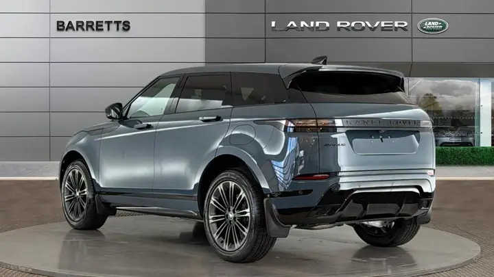 Land Rover Range Rover Evoque 2026 photo 2