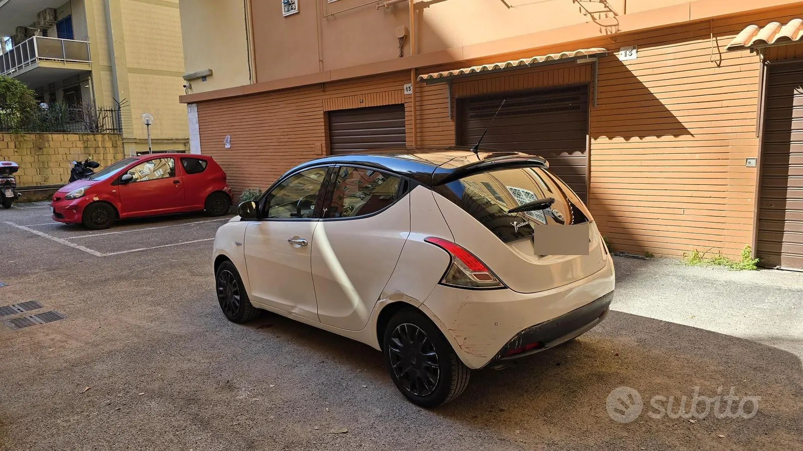 Lancia Ypsilon 2012 photo 2
