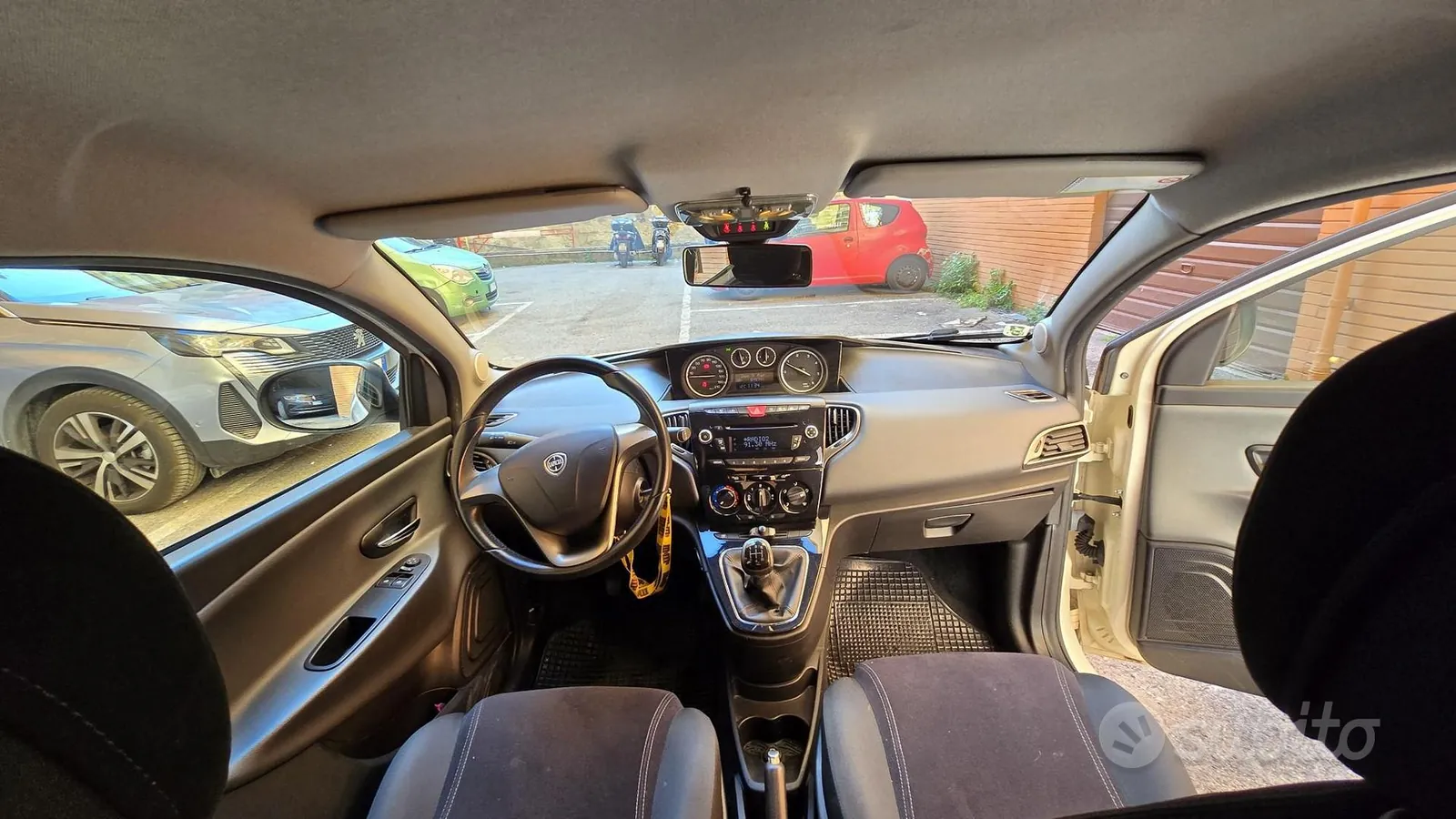 Lancia Ypsilon 2012 photo 3