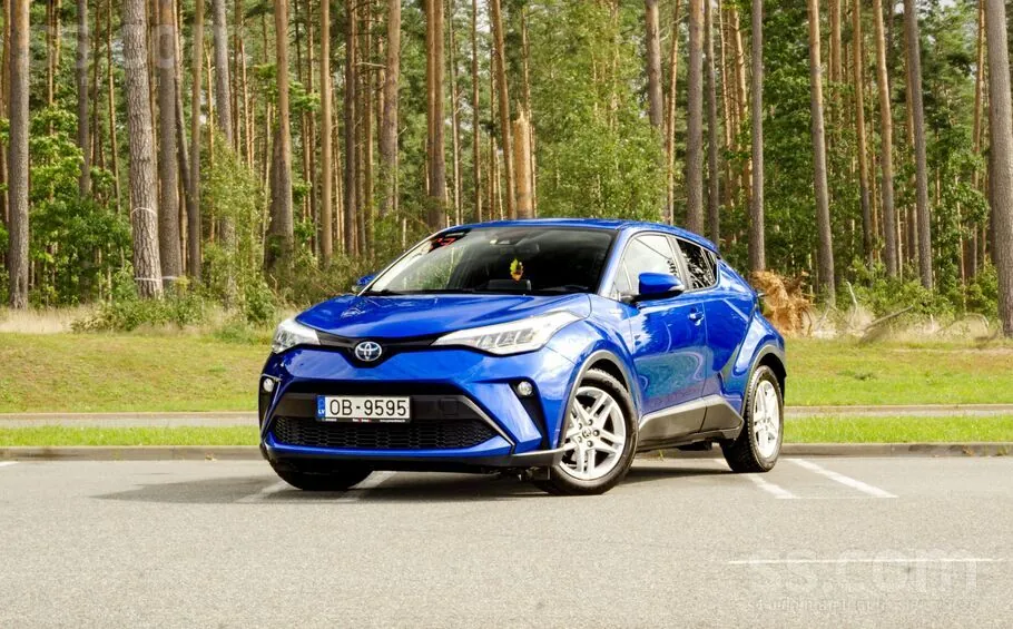 Toyota C-Hr 2021 photo 4