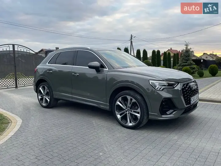 Audi Q3