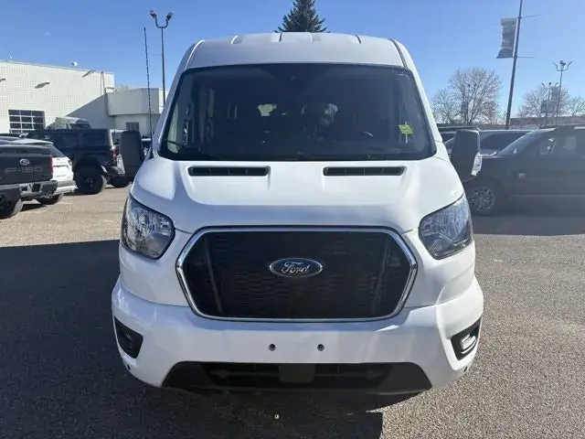 Ford Transit 2024 photo 4