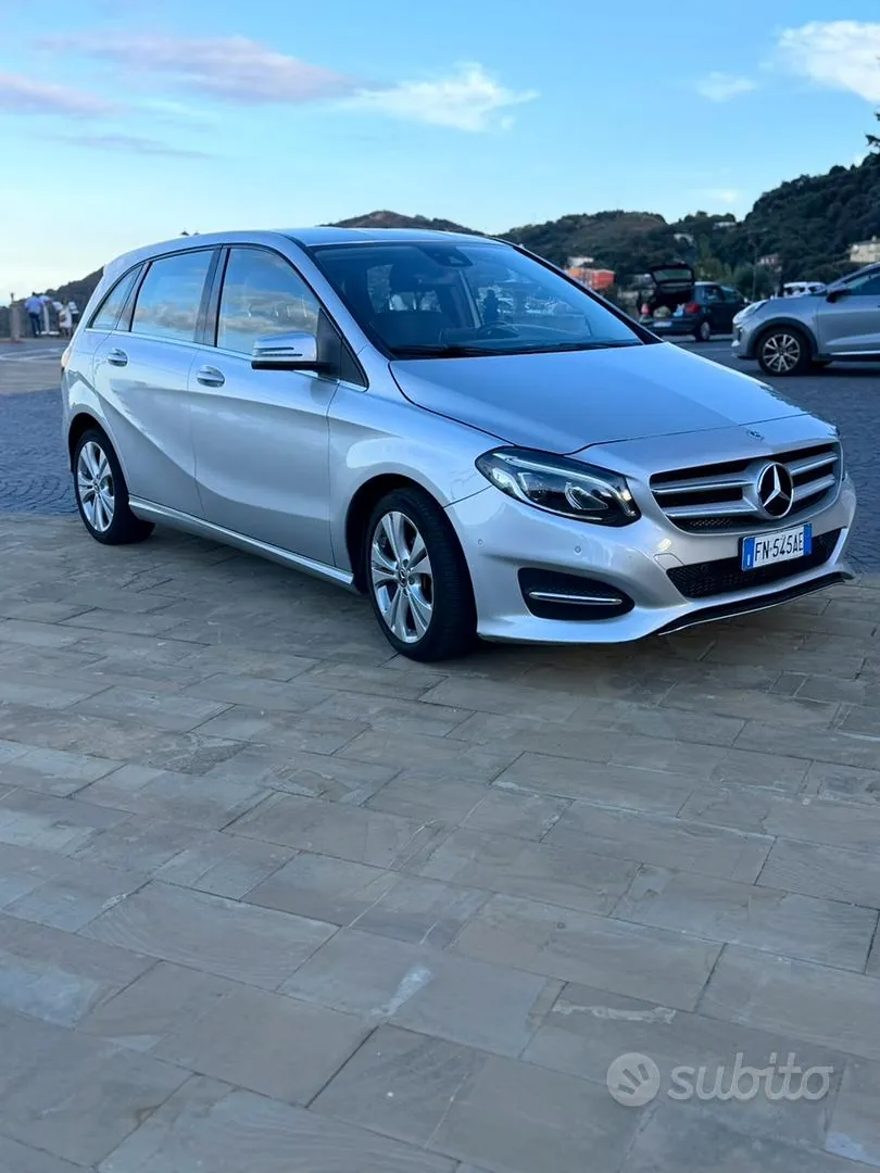 Mercedes-Benz B180D