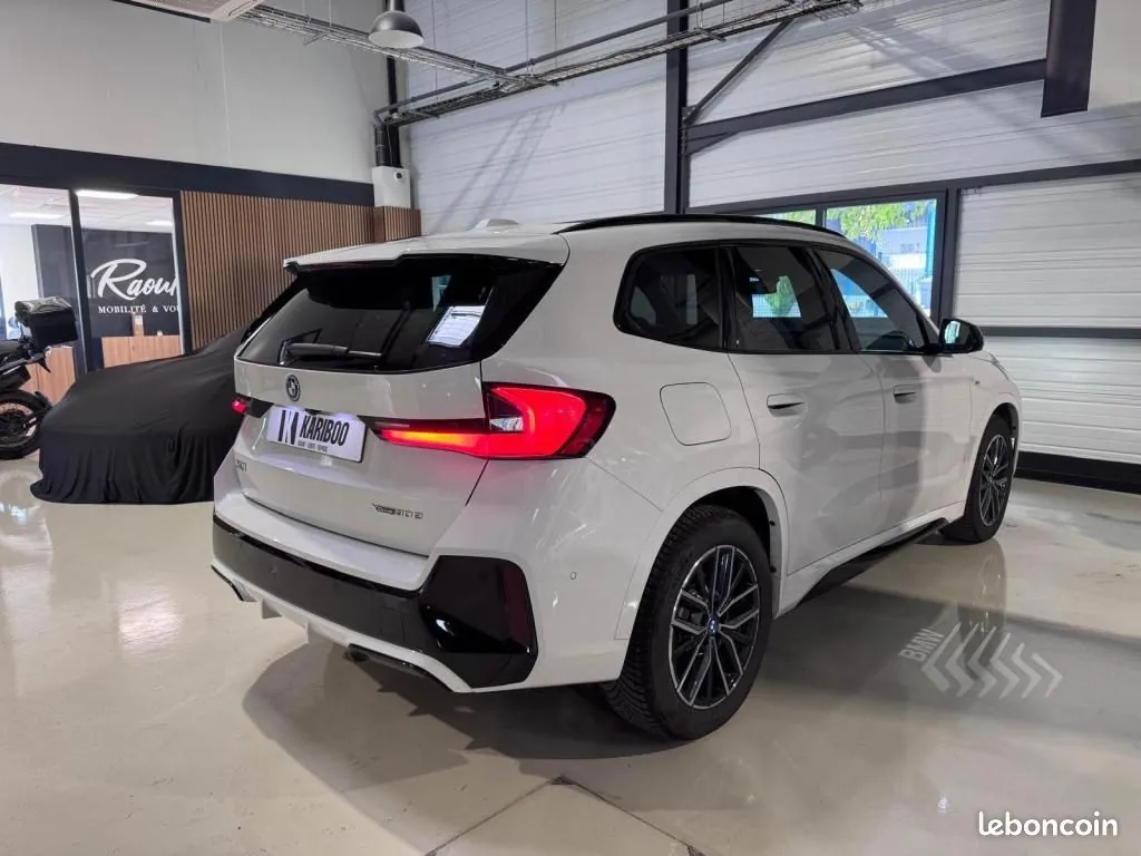 BMW X1 2023 photo 3