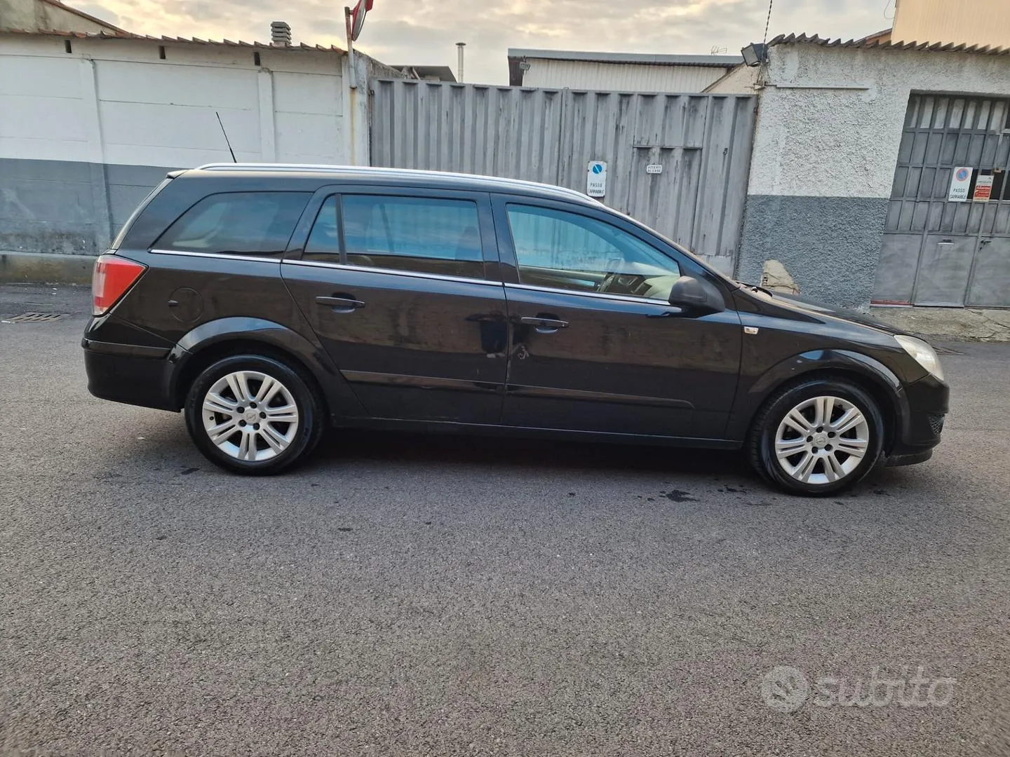 Opel Astra 2007 photo 4