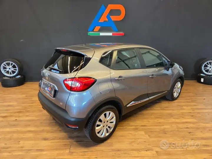 Renault Captur 2015 photo 4