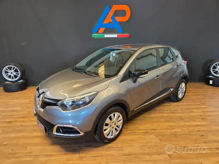 Renault Captur 2015 photo 2
