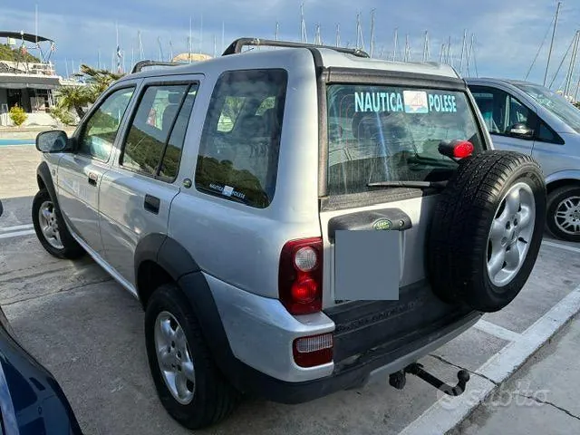 Land Rover Freelander 2006 photo 3
