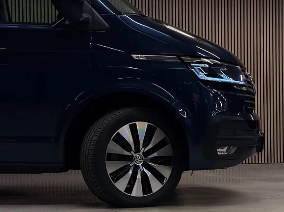 Volkswagen Multivan 2021 photo 4