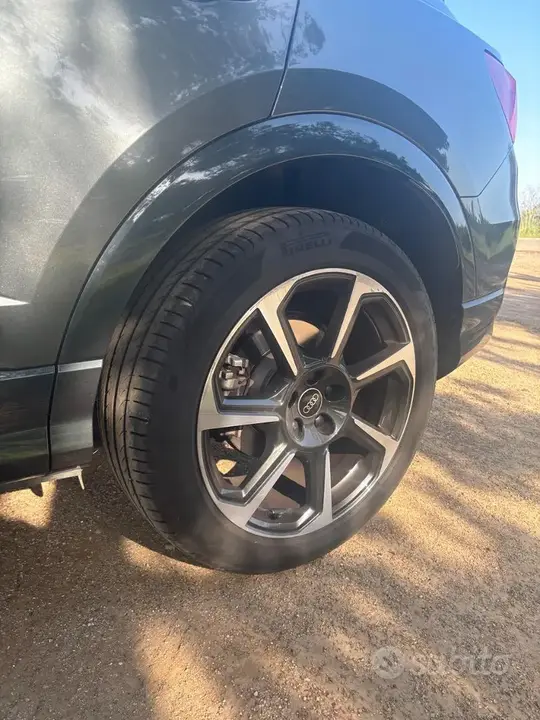Audi Q3 2022 photo 4