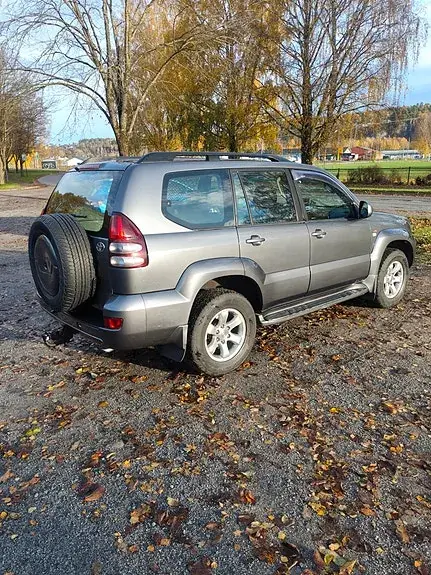 Toyota Land Cruiser 2005 photo 4