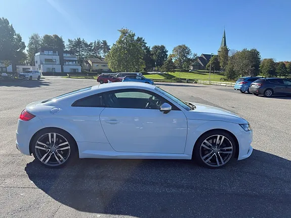 Audi Tts 2015 photo 4