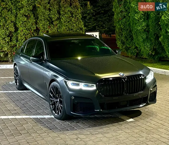 BMW 7 Series 2021 photo 5
