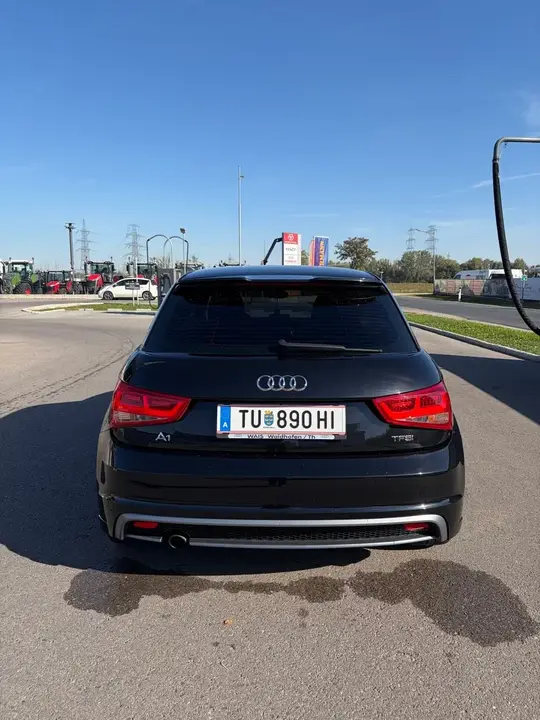 Audi A1 2013 photo 3