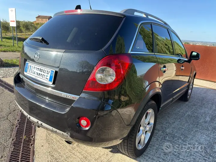 Opel Antara 2010 photo 5
