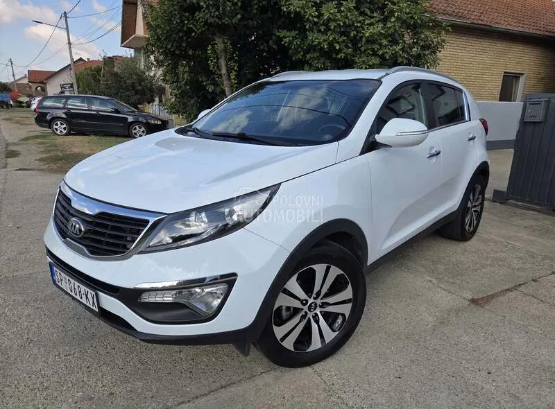 Kia Sportage 2013 photo 2