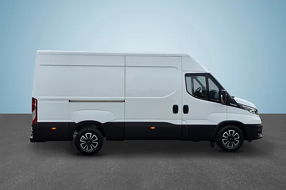 Iveco Daily 2021 photo 5