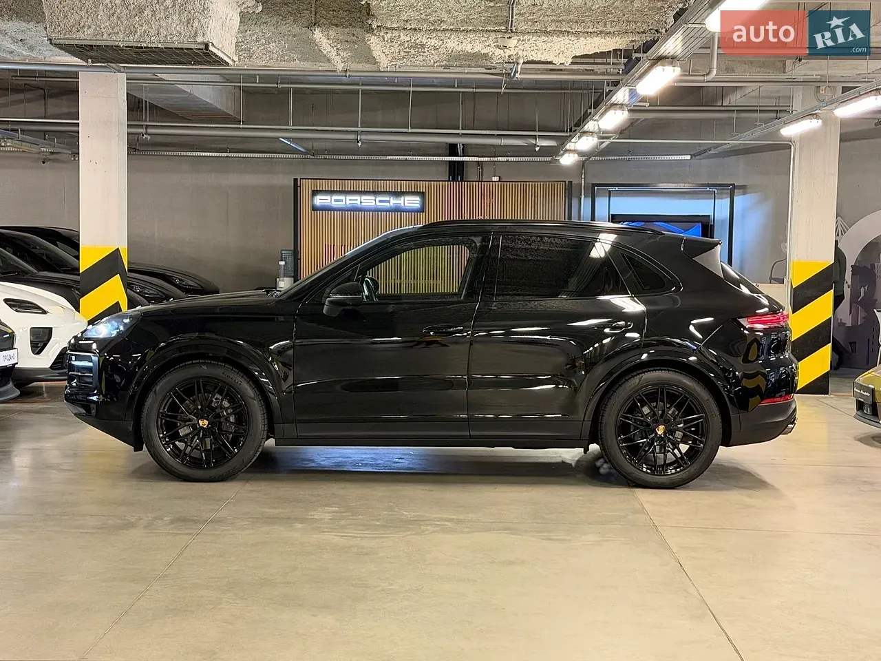 Porsche Cayenne 2024 photo 2