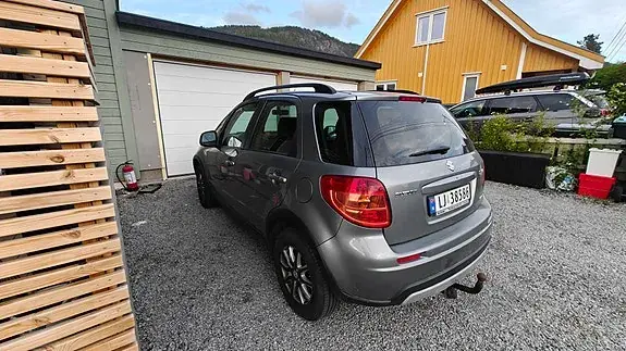 Suzuki Sx4 2010 photo 3
