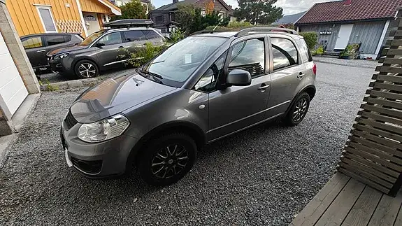 Suzuki Sx4 2010 photo 2