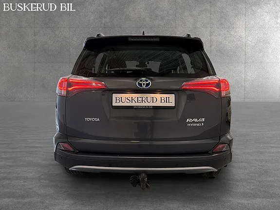 Toyota Rav4 2017 photo 4