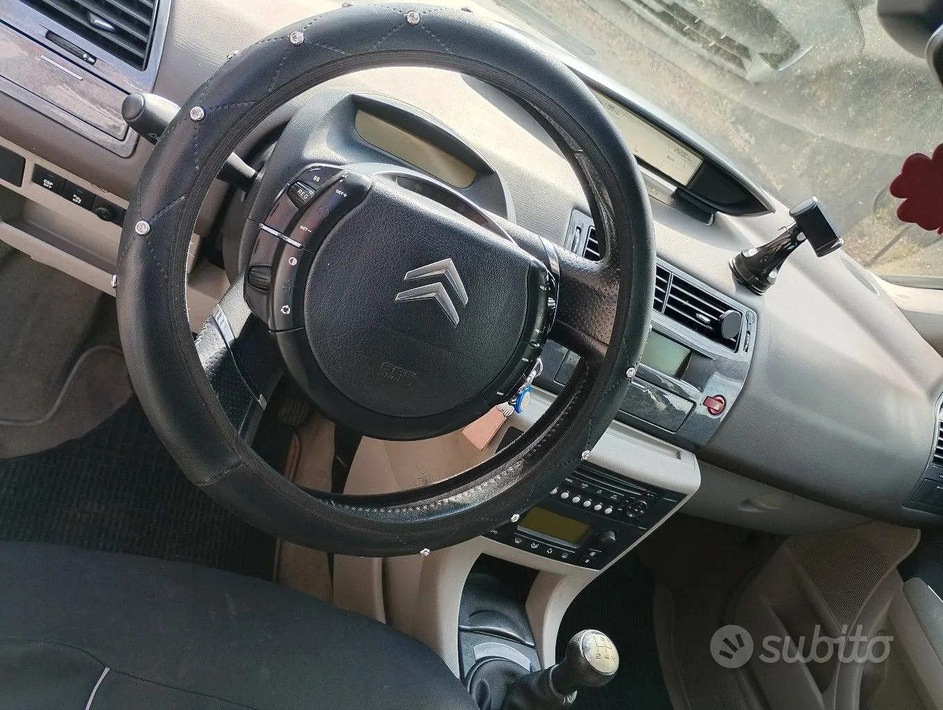 Citroen C4 2006 photo 4