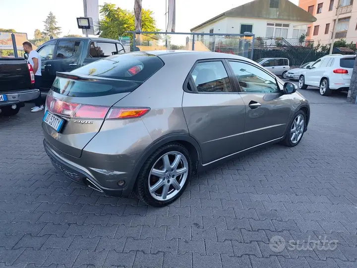 Honda Civic 2008 photo 4