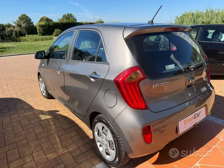 Kia Picanto 2014 photo 4