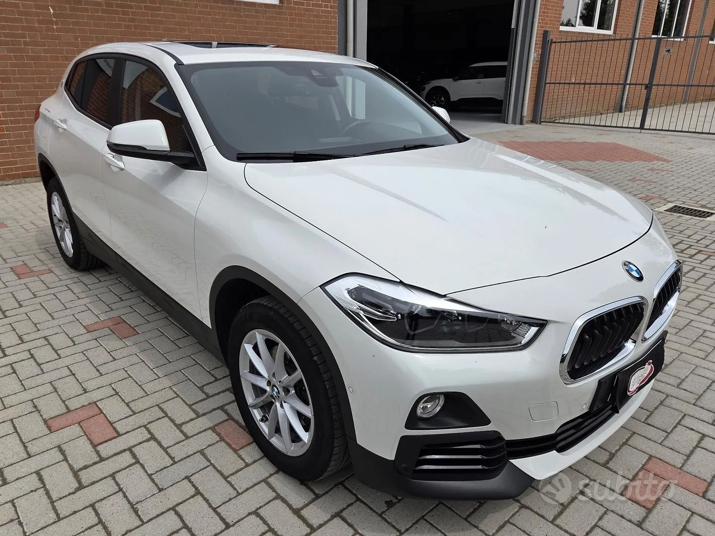 BMW X2 2019 photo 2